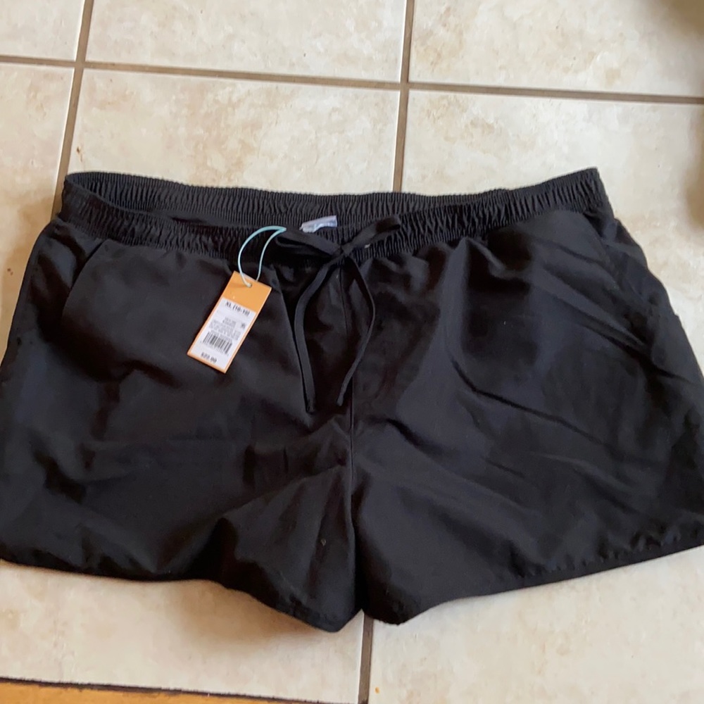 Swim shorts NWT